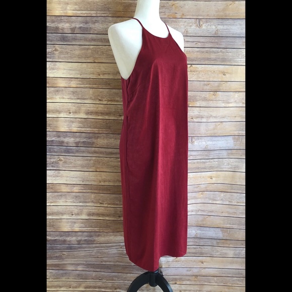 Soprano Dark Ruby High Neck Shift Dress - Picture 3 of 5